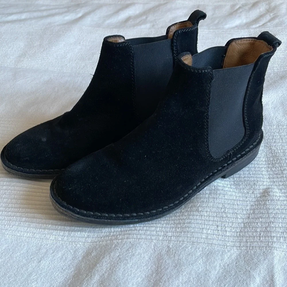 roots Suede Black Ankle Pull On Chelsea Boots Size EU 36/US 6 - Picture 3 of 7